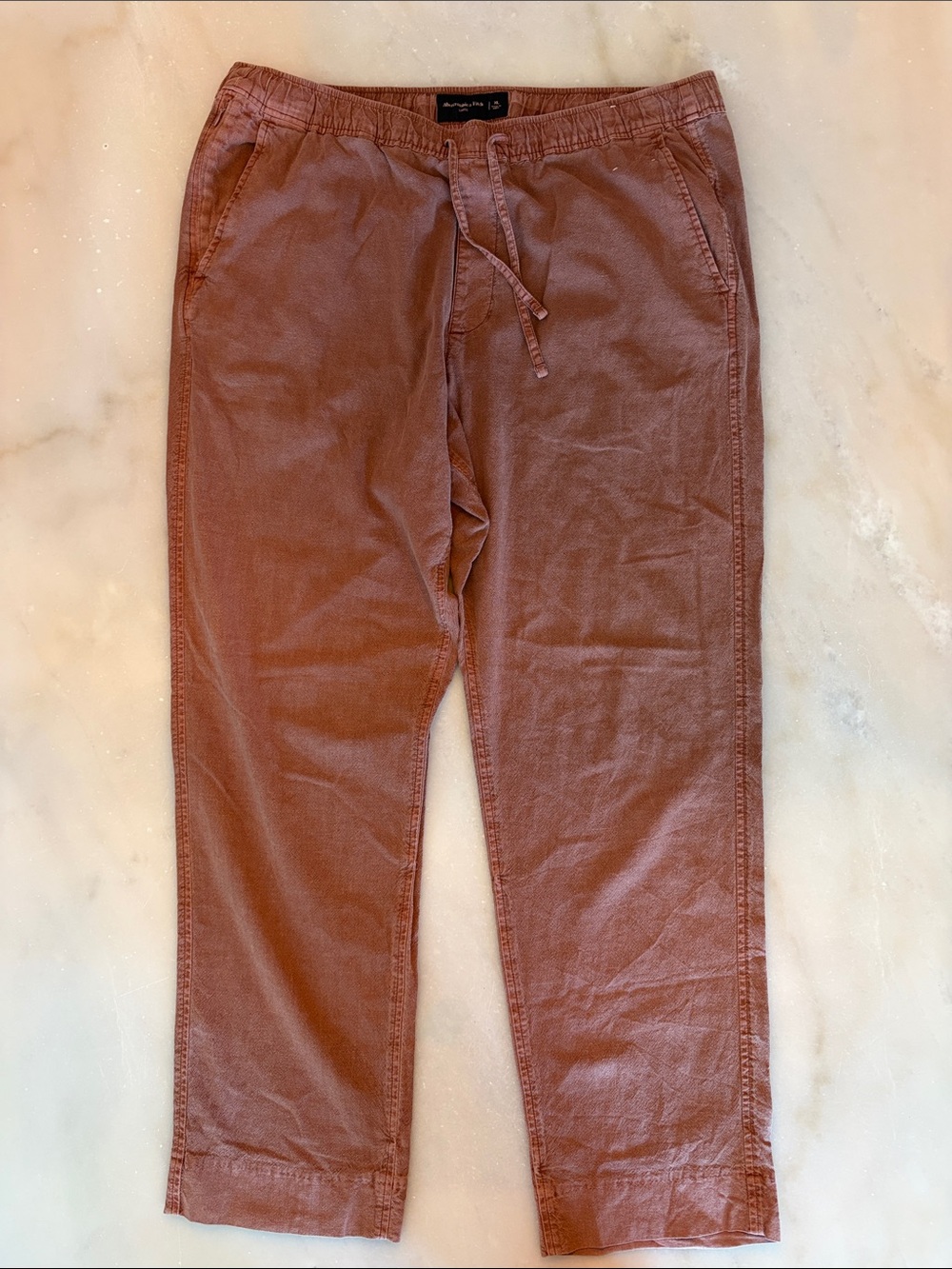 Abercrombie & Fitch Men's Drawstring Chinos in Terracotta